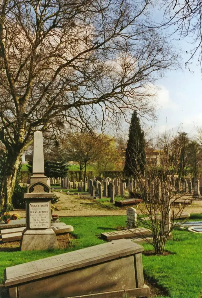 Begraafplaats in Berkel en Rodenrijs